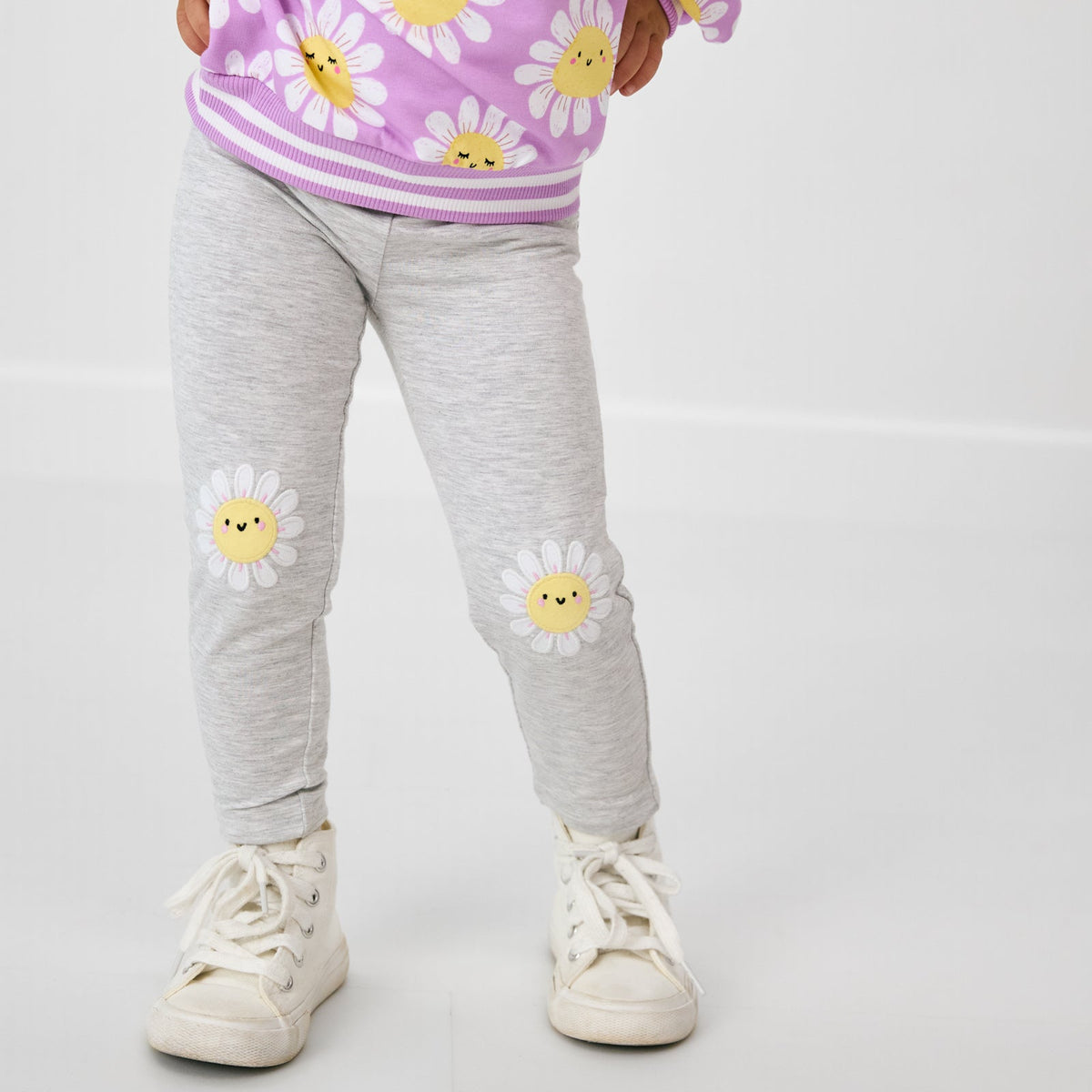 Light Heather Gray Daisy Patch Legging