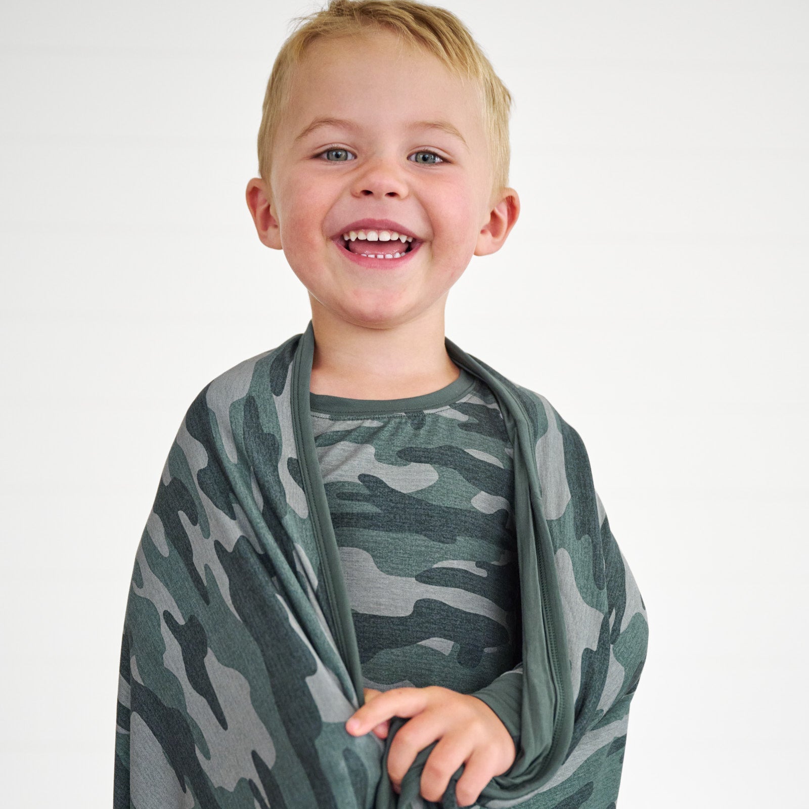 Vintage Camo Large Cloud Blanket®